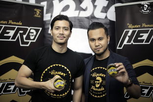 全场如车展，尤文走商务风，多特玩性能派，尤文palace